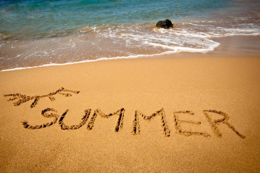 Summer+is+no+longer+only+for+beach+days+and+relaxation%2C+as+students+use+their+time+off+from+school+to+gather+experience+in+prospective+career+fields.