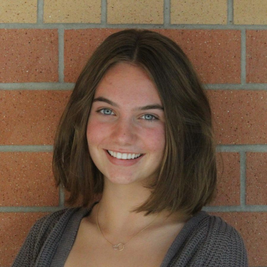 Cori Caplinger is a senior editor for GraniteBayToday.org and for the Gazette student newspaper at Granite Bay High. 