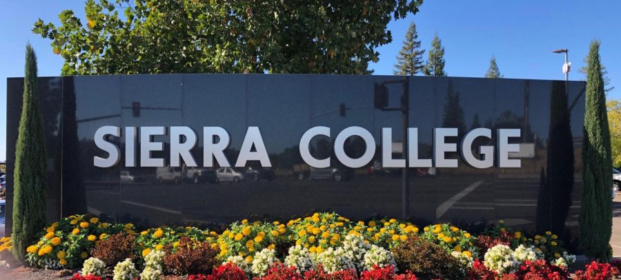 Students country-wide choose community college plan over the traditional four-year plan. For Granite Bay, this is no exception.
