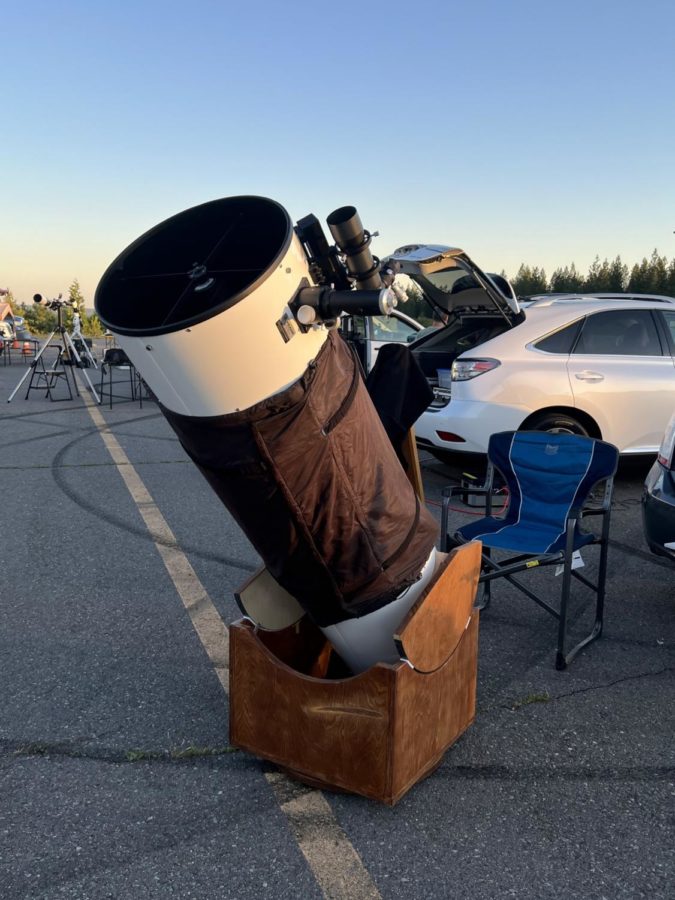 A+telescope+set+up+by+an+attendee+during+the+Sacramento+Valley+Astronomical+Societys+2022+Star+Barbecue.